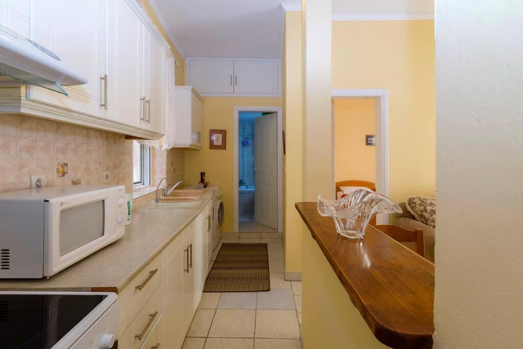 Ria'S Apartment In Corfu Town Exteriör bild